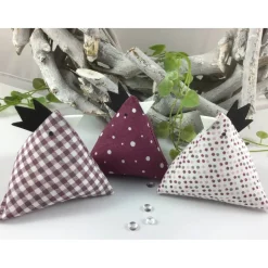Online 3 Dekohühner aus Stoff – Frühlingsdeko, handgenäht, beere/weiß Frühling
