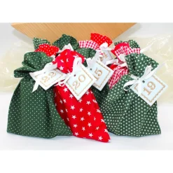 Adventskalender / Säckchen zum Befüllen / Stoffsäckchen mit Zahlen dunkelgrün rot Adventskalender