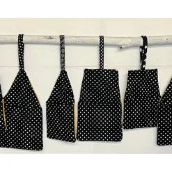 Sale Adventskalender, Vorweihnachten, senf-schwarz-weiß-grau, genäht, gestickt ,Unikat, 24 Häuschen zum aufhängen, Kinder Adventskalender