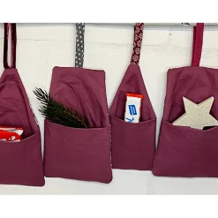 Sale Adventskalender, Vorweihnachten, senf-schwarz-weiß-grau, genäht, gestickt ,Unikat, 24 Häuschen zum aufhängen, Kinder Adventskalender