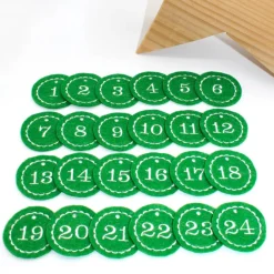 Best Adventskalenderzahlen grün Filz rund bestickt / Anhänger Zahlen / Zahlen aus Filz / Filzzahlen / Zahlen Adventskalender Adventskalenderzahlen