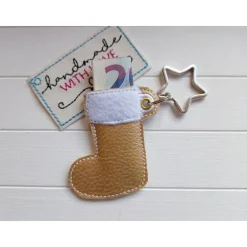 Best Anhänger Nikolausstiefel rot gold mit Stern veganes Kunstleder, Geldgeschenk Taschenbaumler Schlüsselanhänger USB Nikolausstiefel