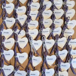 Discount Anstecker-Namensschild-Gästebrosche-Platzkarte-Gastgeschenk-Hochzeit, Herz, Filz, Wunschbeschriftung Hochzeitsdeko