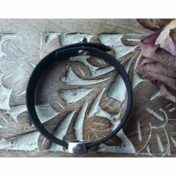 Outlet Armband aus 10mm breiten schwarzen Kork mit Buchstaben Schmetterling und Kreuz gleich Liebe Slidern. Schmuck