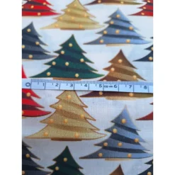 New Baumwollstoff, Weihnachtsstoff, Tannenbäume mit Kugeln, 0,5x1,40m, Meterware, natur, rot, grün, braun, rauchblau Weihnachtsstoffe