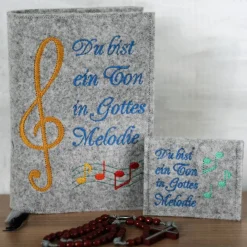 Sale Bestickte Gotteslobhülle aus Filz *Du bist ein Ton in Gottes Melodie 2 *individuell angefertigt Gotteslobhülle