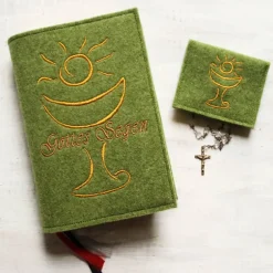 Rosenkranztäschchen|Corinas Nähstüberl Bestickte Rosenkranztasche aus Filz *Motiv Kelch *individuell angefertigt