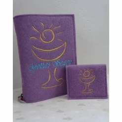 Sale Bestickte Rosenkranztasche aus fliederfarbigem Filz mit goldenem Kelch *sofort versandfertig Rosenkranztäschchen