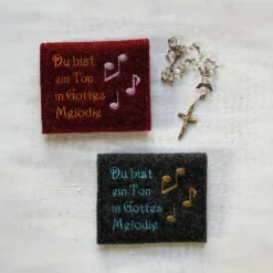 Sale Bestickte Rosenkranztasche aus Filz *Motiv Du bist ein Ton in Gottes Melodie 1 *individuell angefertigt Rosenkranztäschchen