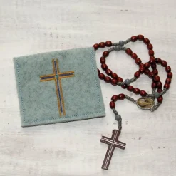 Discount Bestickte Rosenkranztasche aus Filz *Motiv Kreuz mit Stein *individuell angefertigt Rosenkranztäschchen
