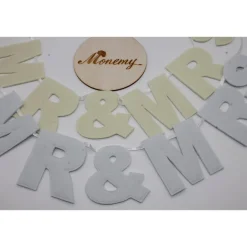 Hot Buchstaben Girlande Hochzeit MR & MRS / Namenskette Brautpaar weiß creme Hochzeitsgirlanden