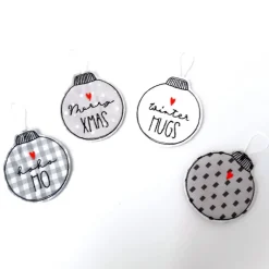 Baumschmuck|Afrosteff Christbaumkugeln aus Stoff im 4er Set, Geschenkanhänger bestickt