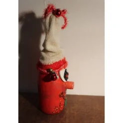 Best Dekofigur BÄUMCHENWICHTEL Weihnachtswichtel witzige Upcyclingfigur aus Sektflasche m. handgestricktem Mützchen Weihnachtsdeko