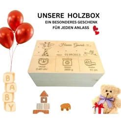 Dekoration|KreativePeri Eine personalisierte Baby-Erinnerungskiste mit einem niedlichen Giraffenmotiv – das perfekte Holzgeschenk zur Geburt.