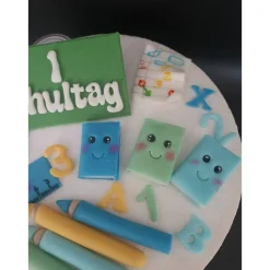 Discount Einschulungsdekoration aus Fondant, Tortendekoration Einschulung, Schulanfang Tortendekoration