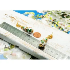 Brautschmuck|KirLaagreen Elegante Ohrstecker, goldfarben, weiß, Metallperlen, Ohrringe, handgemachter Unikatschmuck, Geschenkidee