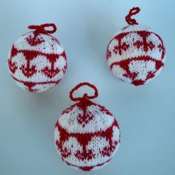 Baumschmuck|Hexenmasche 3er Set gestrickte Weihnachtsbaumkugeln