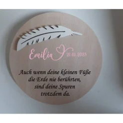 Sale Erinnerung an ein Sternenkind, Geschenk für Sterneneltern, individuelle gestaltetes Trauergeschenk, Naturholz, Feder, Sc Geschenke