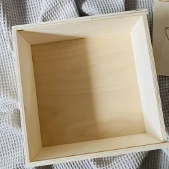 Best Erinnerungsbox zur Taufe aus Holz – 20x20 cm – mit Name, Datum, Motiv und Taufspruch Geschenke