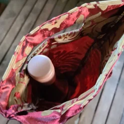 Geschenkverpackungen|Made by EiDa Flaschentasche 38x10x8 cm – Geschenktasche Flaschenbeutel glänzend Rot mit Velour Motiv