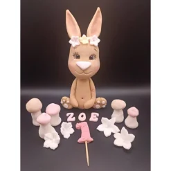 Tortendekoration|Annetts Zuckerfiguren Fondant Figur Hase ,Tortendekorationen, Fondant Figur Hase, Geburtstagsdekoration, Tierfiguren, Zuckerfiguren,