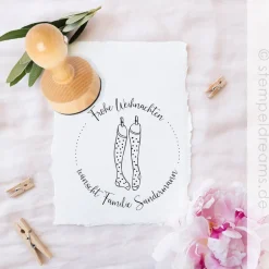 Weihnachtsstempel|Stempeldreams Frohe Weihnachten Stempel mit hängenden Strümpfen – Holzstempel – Weihnachtsstempel – Motiv: 575