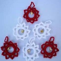Baumschmuck|Hexenmasche gehäkelter Baumschmuck mit Glöckchen