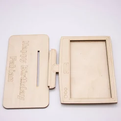 Outlet Geldgeschenk Fernseher / Flachbildschirm - aus Holz personalisiert Geldgeschenke