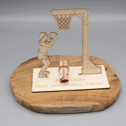 Best Geldgeschenk mit Basketballspieler/-in - aus Holz personalisiert Geldgeschenke