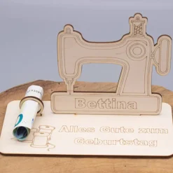 Online Geldgeschenk Nähmaschine - aus Holz personalisiert Geldgeschenke