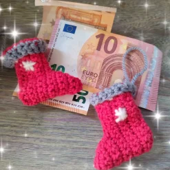 Online Geldgeschenke in weihnachtlicher Verpackung, 2er-Set Geldgeschenke