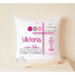 Best Geschenk zur Kommunion Kissen personalisiert Blumen lila weiß Monogramm Geschenke