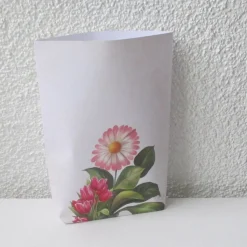 Best Geschenktüte Frühlingsblumen, 2 Stück Bodenbeutel-Papiertüten mit Tulpen und Gänseblümchen Geschenkverpackungen