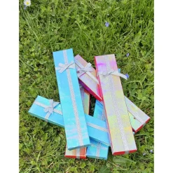 Sale Geschenkverpackung, changierend, in Hellblau und Pink Geschenkverpackungen