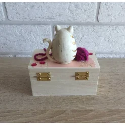 Best Geschenkverpackung Holztruhe - Katze mit Wollknäuel Geschenkverpackungen