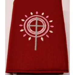 Sale Gotteslobhülle Einband handgefertigt Filz 3mm dunkelrot Kreise Strahlen rosa Kreuz personalisierbar Namen Datum bestickt Gotteslobhülle