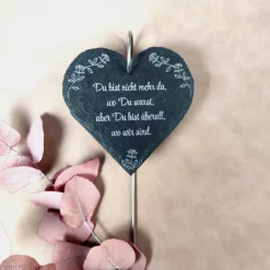 Outlet Grabdekoration, Schiefer-Herz mit Rosen-Motiv, Grabschmuck mit Wunschtext, Grabschild, personalisierbar Gedenksteine