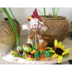 Outlet Herbstdeko Tischdeko Feld Garten – Erntedankfest Sonnenblume Vogelscheuche auf Baumscheibe Tischdekoration