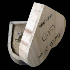 Ringkissen|Timbert Hochzeit Rustikale RINGBOX Natur Ringkissen aus Holz alternative für Eheringe Herz Ringkästchen Romantische Holzbox Ringschatulle Valentin