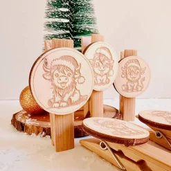 Best Holzklammer mit weihnachtlichen Highland-Cow Motiven, Wäscheklammer Bambus, Geschenkverpackungen, Geschenkanhänger Geschenkverpackungen