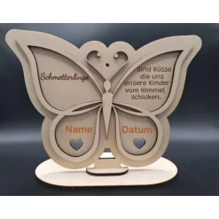 Best Holzschild mit persönlicher Gravur - Schmetterling - als Andenken an Dein Sternenkind, geliebte Person, Trauerlicht Mutmacher