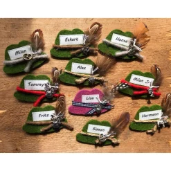 Accessoires|krissimissi Hut-Anstecker Oktoberfest Trachtenbrosche Filzbrosche Wiesn-Namensträger beschriftet Tracht Wunschbeschriftung personalisiert Firmenlogo