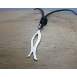 Hot Ichthys M, Christenfisch, Anhänger Silber 925, christliches Erkennungszeichen zur Konfirmation, Kommunion, Firmung Schmuck