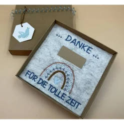 Jahresabschluss Geschenk Kita  Kindergarten  Schule  Kurs  Ferienlager Schriftfarbe Jeans Kinder Danksagungskarten
