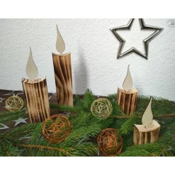 Kerzen aus Holz, rustikal geflammt, 4er-Set / Weihnachtsdeko / Holzdeko / Advent / Weihnachten Weihnachtsdeko