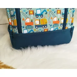 Kindergarten Rucksack Baustelle grün – Individuell, Softshell, 2 Größen, Kita Kinder Kinderrucksack