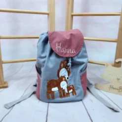 Kindergartentaschen|HannaBell Kindergartenrucksack für Kinder im Alter von 2-6Jahren, Farbe frei wählbar, Wunschmotiv, Name inkl, Brustgurt optional