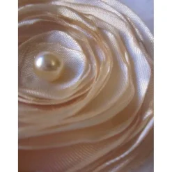 Brautschmuck|Madame Floralie Klammer Haarklammer beige Satin "Blandine" romantisch nostalgisch Brautschmuck cremefarben