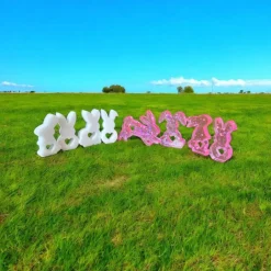 Best Klassische weiße und moderne pinke Häschen Osterdeko