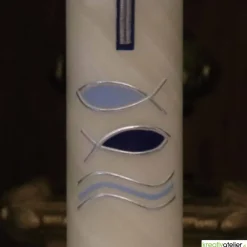Sale Kommunionkerze Fische blau mit Kreuz und Wellen aus Bienenwach, handverziert und -geknetet, Kommunionkerze für Jungen Kommunionkerzen